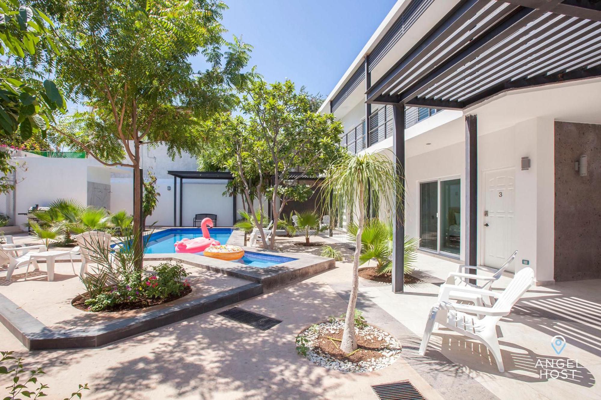 Cozy Stay With Pool Bbq Steps From Hotspots 拉巴斯 外观 照片