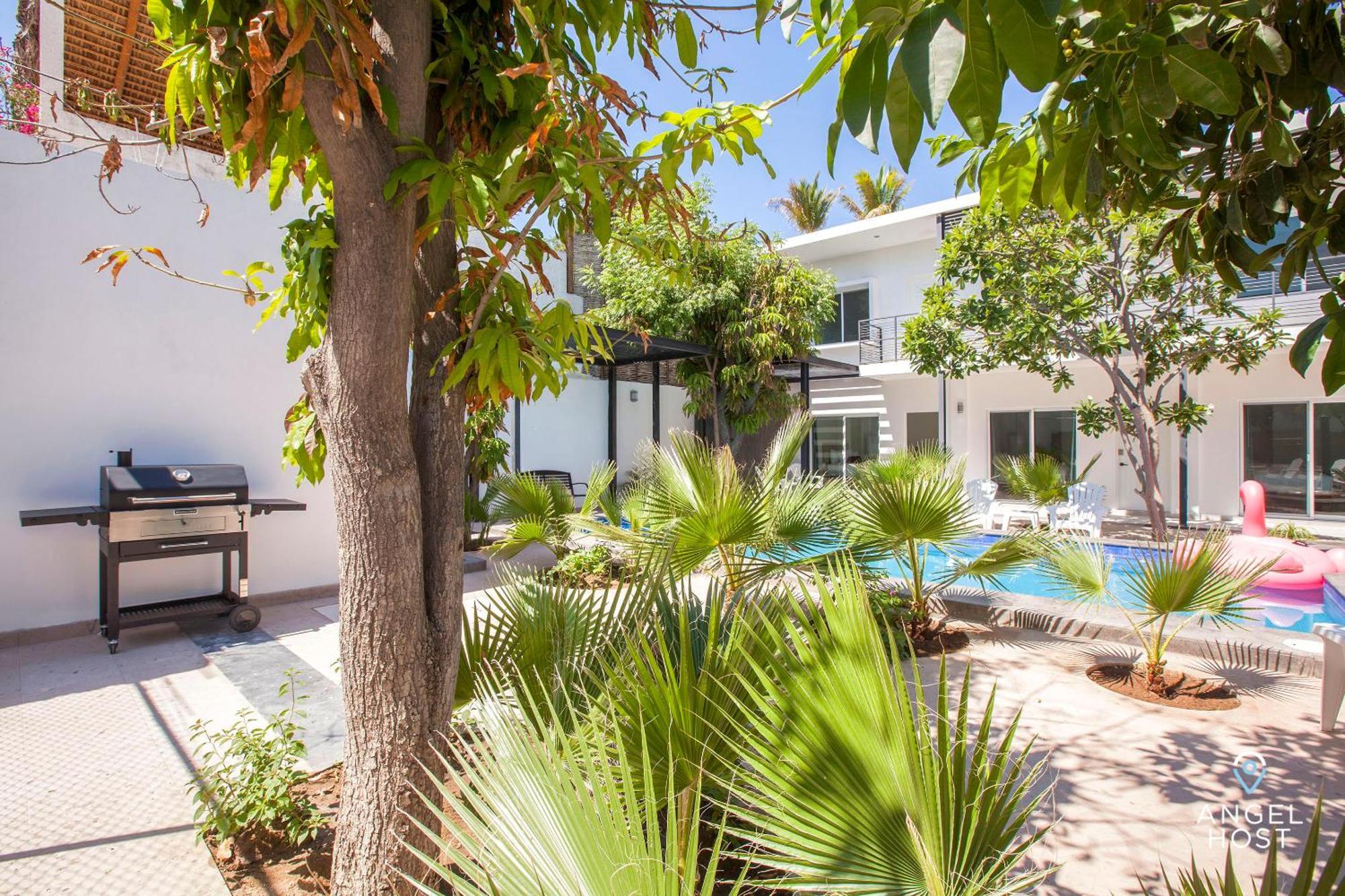 Cozy Stay With Pool Bbq Steps From Hotspots 拉巴斯 外观 照片