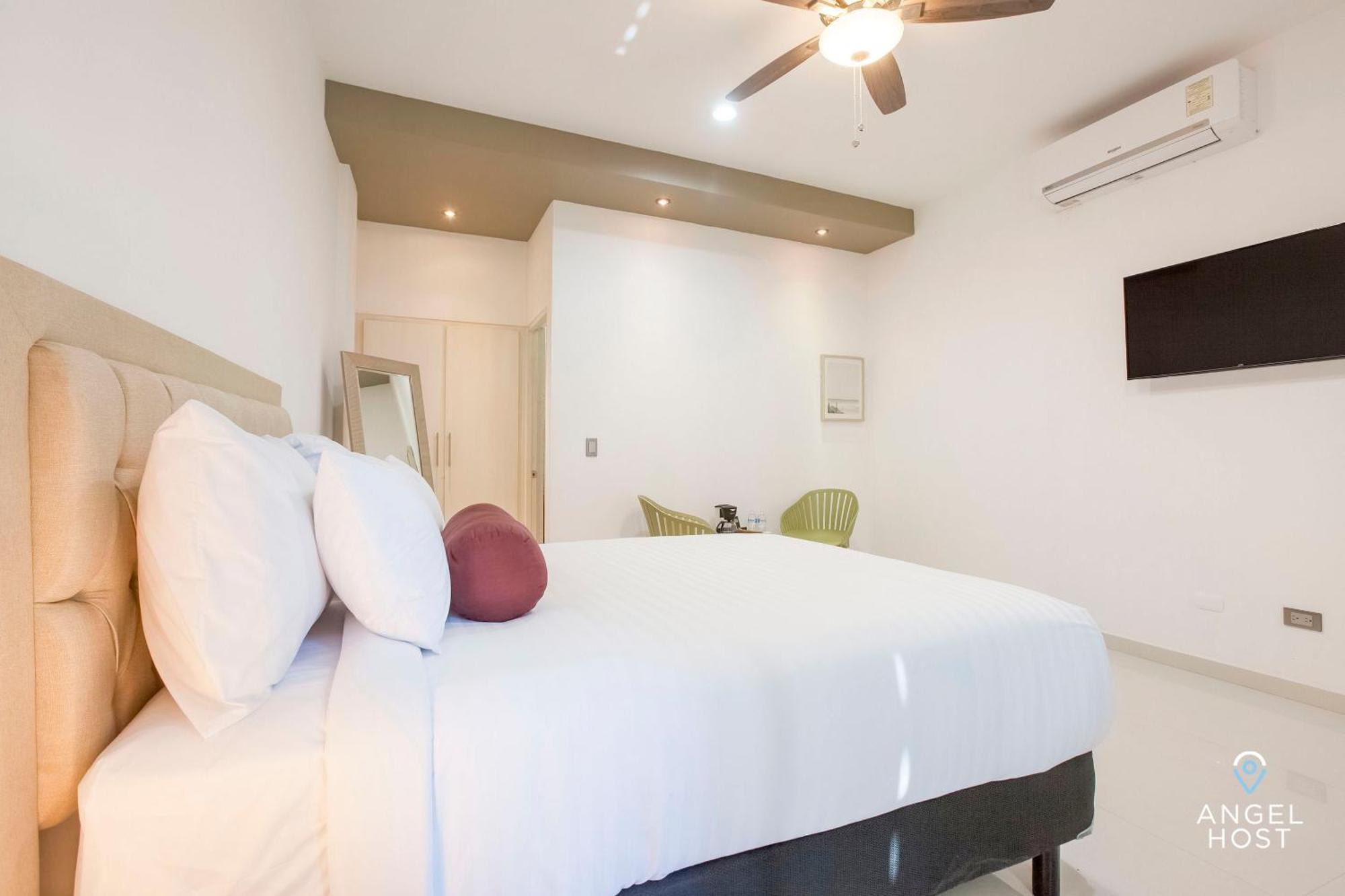 Cozy Stay With Pool Bbq Steps From Hotspots 拉巴斯 外观 照片