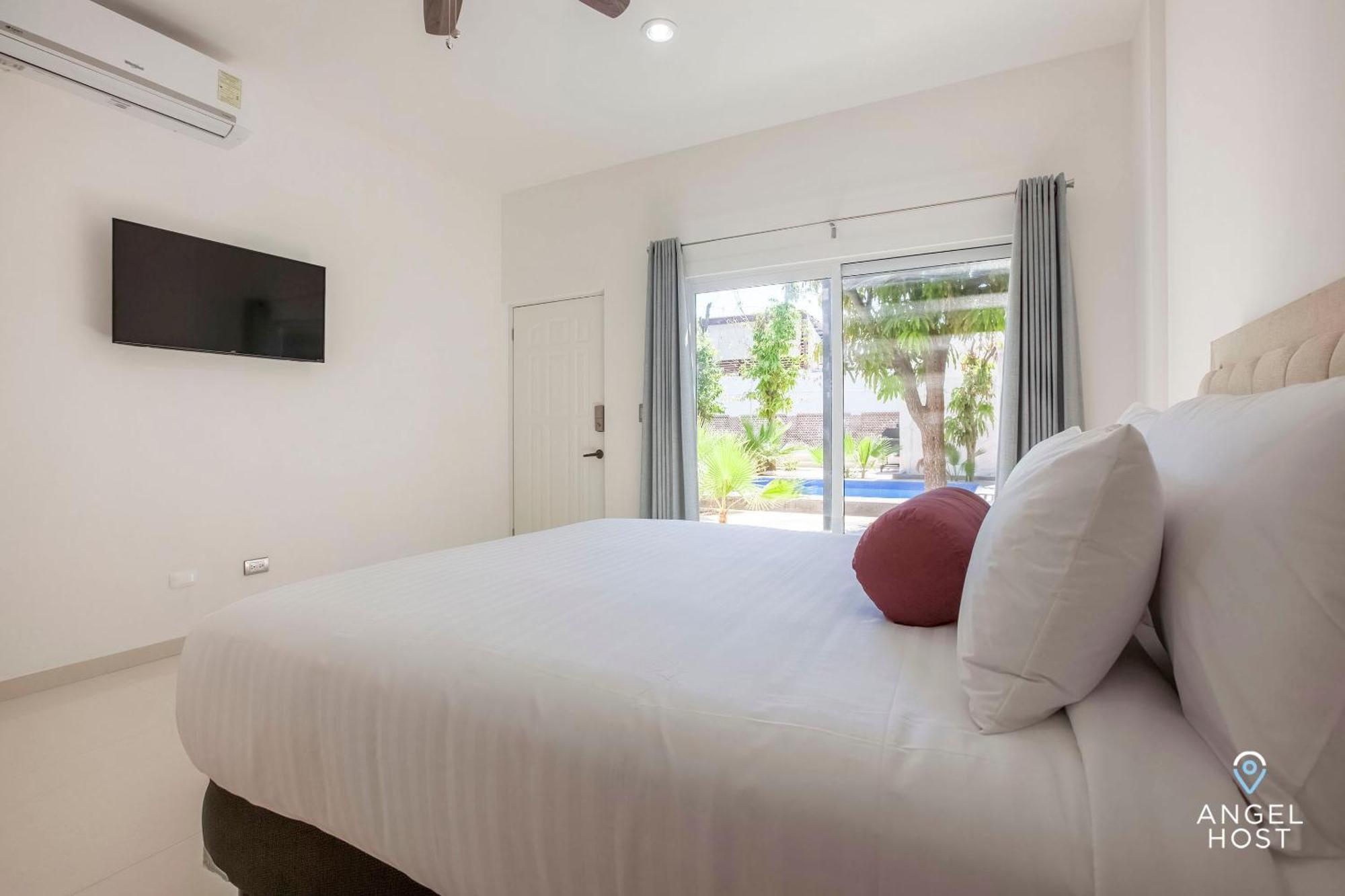 Cozy Stay With Pool Bbq Steps From Hotspots 拉巴斯 外观 照片