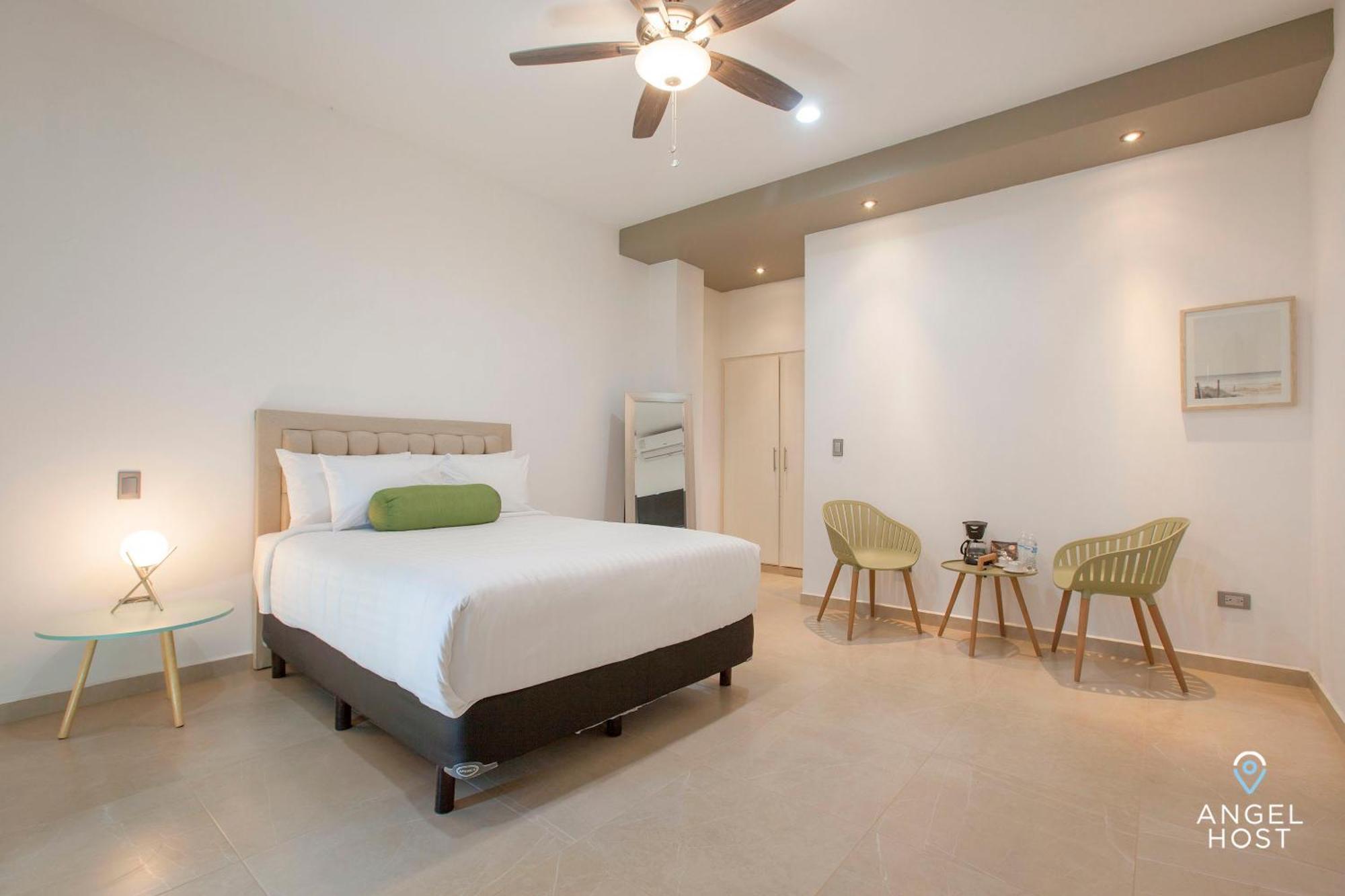 Cozy Stay With Pool Bbq Steps From Hotspots 拉巴斯 外观 照片